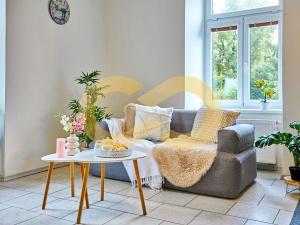 Prodej vícegeneračního domu, Malonty, 317 m2