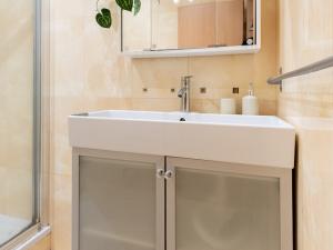 Prodej bytu 3+1, České Budějovice - České Budějovice 3, Nová, 74 m2