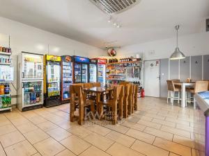 Prodej komerční nemovitosti, Lovčice, 100 m2