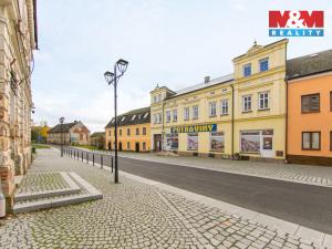 Prodej rodinného domu, Bezdružice, náměstí Kryštofa Haranta, 300 m2