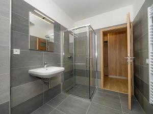 Prodej bytu 1+kk, Jablůnka, 41 m2