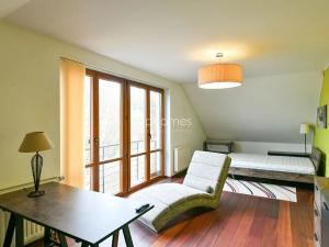 Pronájem vily, Choteč, 190 m2