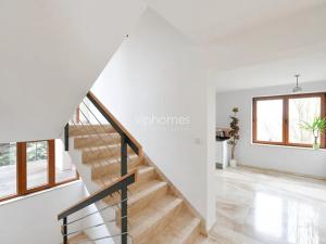 Pronájem vily, Choteč, 190 m2