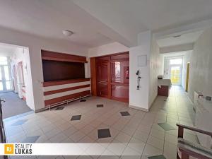 Pronájem bytu 2+kk, Ostrava, Jiřího Trnky, 45 m2