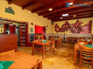 Prodej restaurace, Daskabát, 950 m2