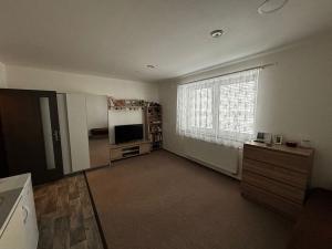 Pronájem bytu 1+kk, Čáslav - Čáslav-Nové Město, Boženy Němcové, 27 m2