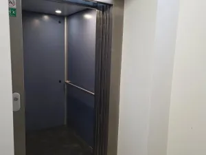 Prodej bytu 2+kk, Praha - Vysočany, Spojovací, 50 m2