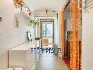 Prodej rodinného domu, Rynholec, nám. 1. máje, 259 m2