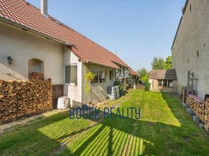 Prodej rodinného domu, Rynholec, nám. 1. máje, 259 m2