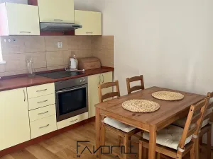 Pronájem bytu 1+1, Ostrava, Korunní, 53 m2