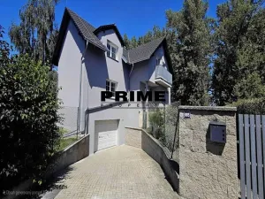 Pronájem rodinného domu, Průhonice, Pod Valem II., 260 m2