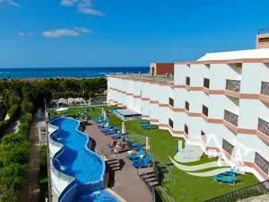 Prodej bytu 3+kk, Pafos, Kypr, 79 m2