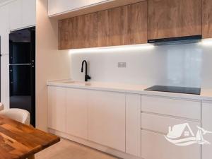 Prodej bytu 1+kk, Trikomo, Kypr, 45 m2