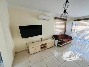 Prodej rodinného domu, Trikomo, Kypr, 100 m2