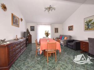 Prodej bytu 3+kk, Pag, Chorvatsko, 69 m2