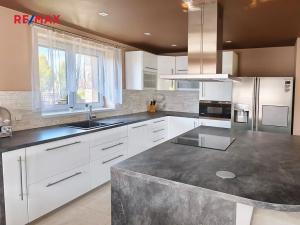 Prodej rodinného domu, Kly, 157 m2