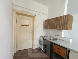 Pronájem bytu 1+kk, České Budějovice, Prašná, 24 m2
