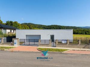 Prodej rodinného domu, Dubí, V Aleji, 206 m2