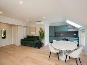 Prodej bytu 3+kk, Milán, Itálie, Via Giacomo Antonini, 90 m2