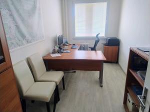 Prodej bytu 3+1, Praha - Kobylisy, Paláskova, 65 m2