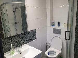 Pronájem kanceláře, Praha - Kyje, Vajgarská, 216 m2