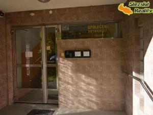 Pronájem bytu 1+1, Ostrava, Vietnamská, 37 m2