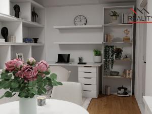 Prodej bytu 1+kk, Praha - Zličín, Sazovická, 37 m2