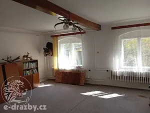 Dražba rodinného domu, Drozdov, 150 m2