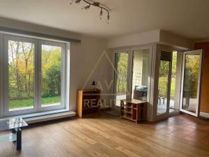 Pronájem bytu 2+kk, Praha - Záběhlice, Hyacintová, 65 m2