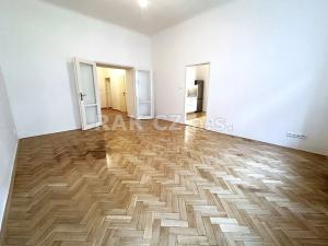 Pronájem bytu 3+1, Praha - Malá Strana, Plaská, 91 m2