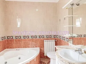 Prodej vily, Torrevieja, Španělsko, 116 m2