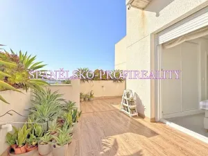 Prodej vily, Torrevieja, Španělsko, 100 m2