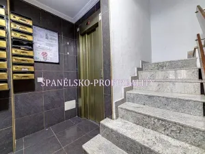 Prodej bytu 4+1, Torrevieja, Španělsko, 89 m2