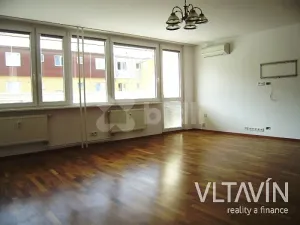 Pronájem bytu 2+1, Praha - Libeň, Matějkova, 75 m2