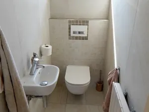 Pronájem rodinného domu, Praha - Záběhlice, Jižní II, 183 m2