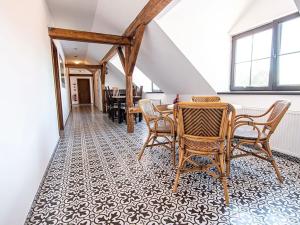 Prodej obchodního prostoru, Chocenice, 320 m2