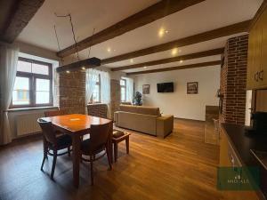 Pronájem bytu 2+kk, Plzeň, Na Roudné, 77 m2