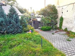 Pronájem obchodního prostoru, Mirošov, Skořická, 71 m2