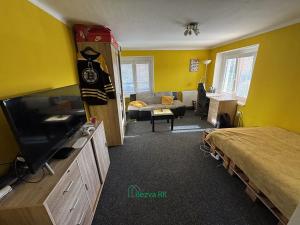 Prodej rodinného domu, Králův Dvůr, Pod Hájem, 270 m2