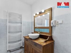 Prodej rodinného domu, Radim, 179 m2