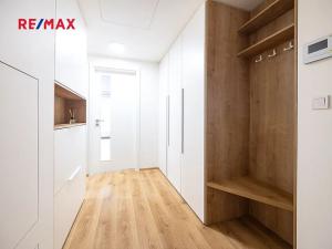 Pronájem bytu 1+kk, Beroun, Na Parkáně, 40 m2