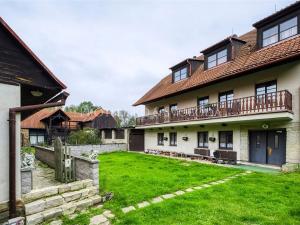 Prodej ubytování, Červená Lhota, 1220 m2