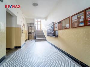 Prodej bytu 2+kk, Praha - Holešovice, Veverkova, 58 m2