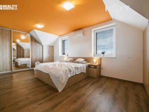 Prodej rodinného domu, Kovalovice, 308 m2