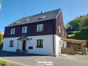 Prodej rodinného domu, Loučná pod Klínovcem, 690 m2