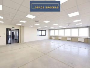 Pronájem kanceláře, Praha - Horní Počernice, K Bílému vrchu, 2000 m2