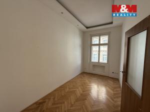 Pronájem bytu 3+1, Praha - Žižkov, Sladkovského náměstí, 53 m2