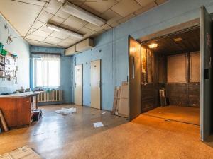 Prodej obchodního prostoru, Kolín, Sladkovského, 1465 m2