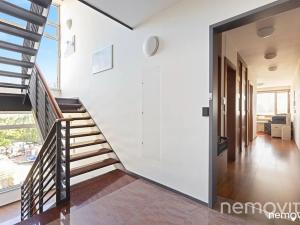 Pronájem bytu 2+kk, Praha - Kunratice, Vídeňská, 56 m2