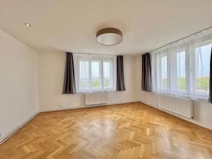 Pronájem bytu 3+1, Praha - Vinohrady, Vinohradská, 85 m2